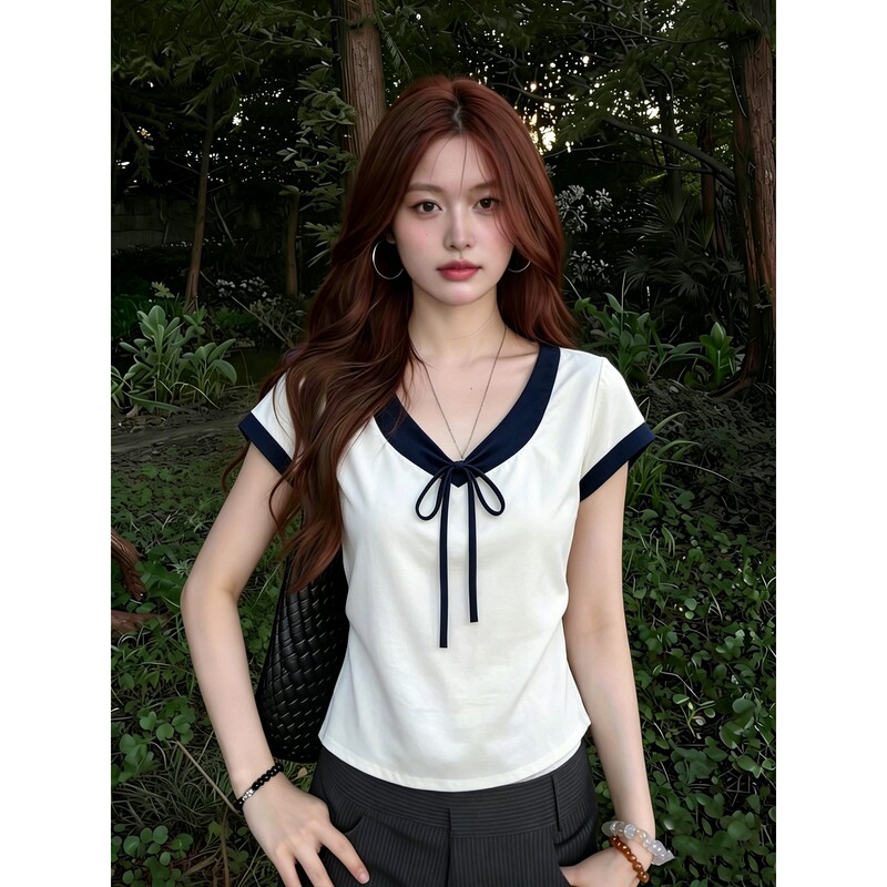 Plus-Size Gentle Style Bow-Tie V-Neck Short-Sleeve T-Shirt for Women, Summer Color-Blocking Design, Versatile and Age-Reducing Top