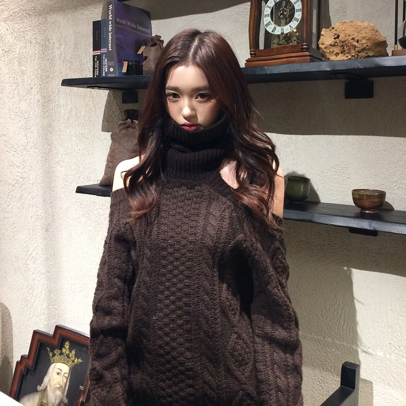 Vintage Off-Shoulder Cable Knit Turtleneck Sweater for Women, Autumn Plus Size, Loose and Sexy Long-Sleeve Base Knit Top