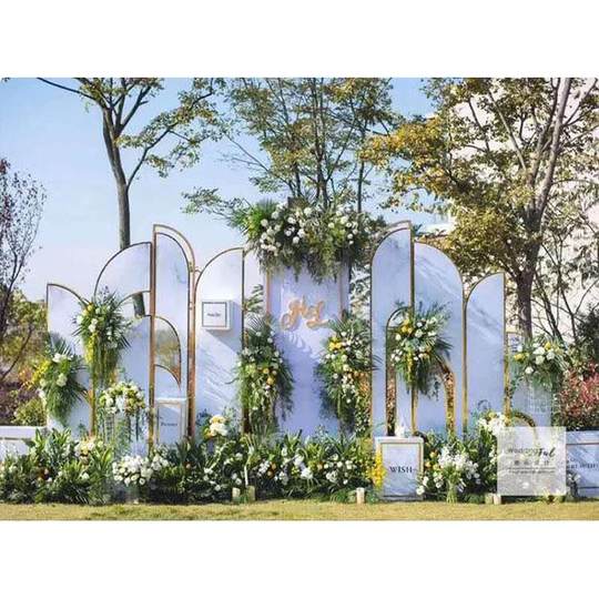 新款婚庆铁艺贴膜幻影屏风背景阳光板拱门路引婚礼道具舞台摆件