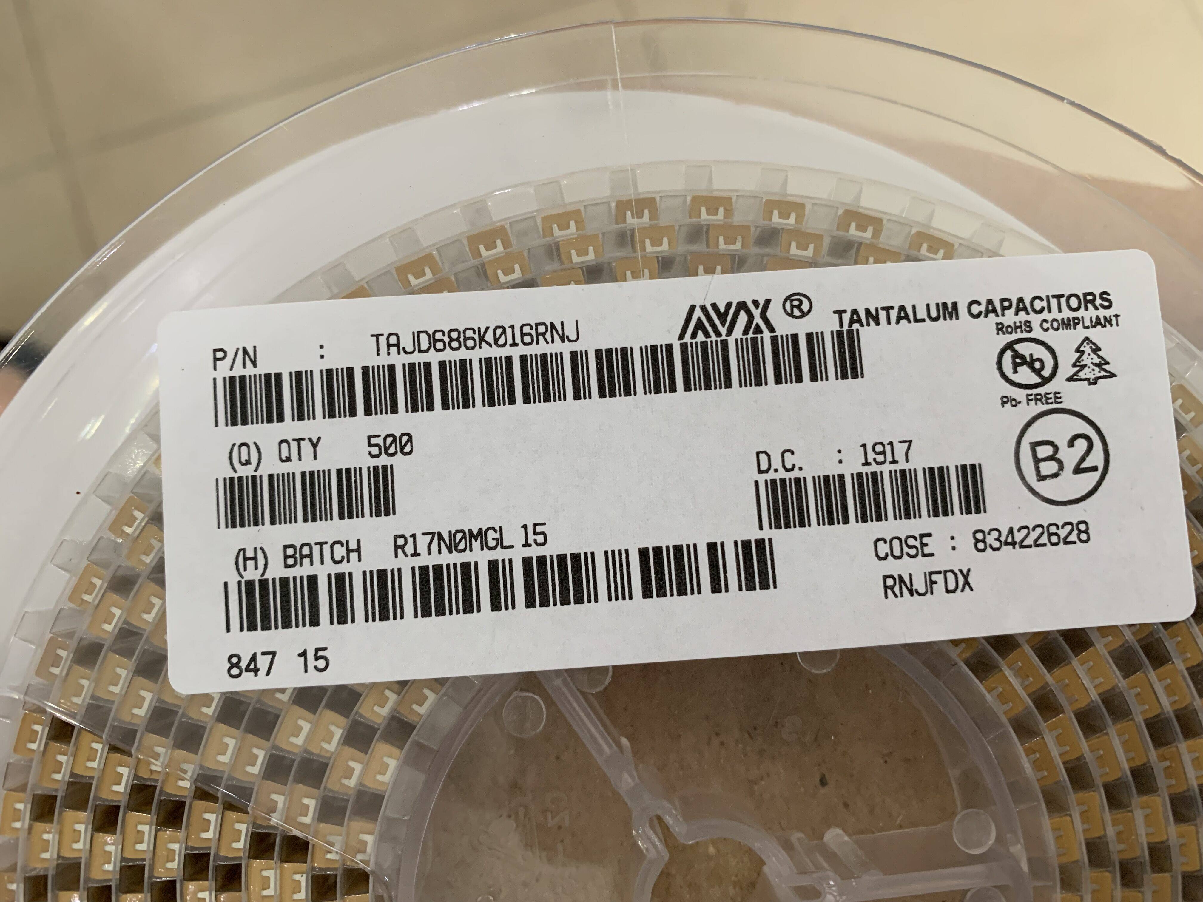 AVX7343 2917 TAJD686K025 25V 68UF D Type 10% 686E Yellow