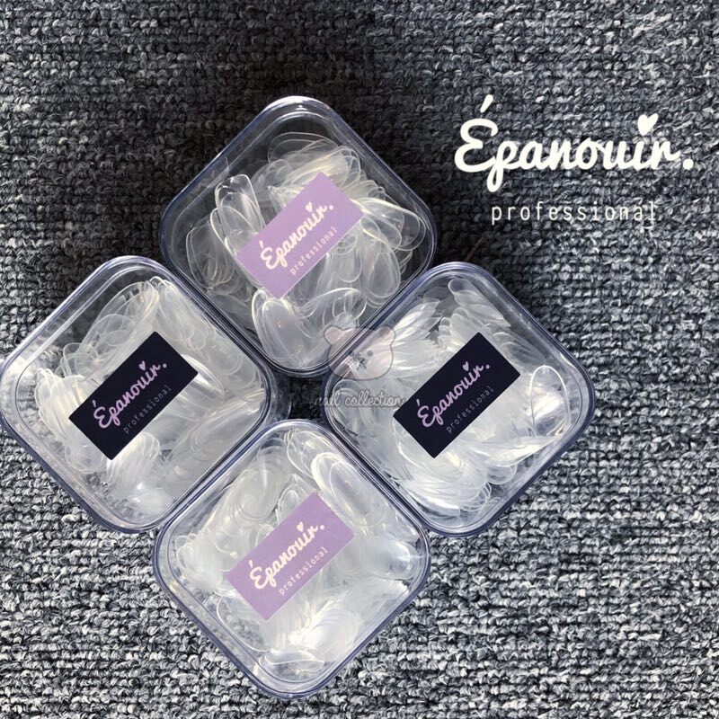 (Spot) Épangoui head only a lot of quality radians with no shortage of quality arcs with a cricket board A sheet