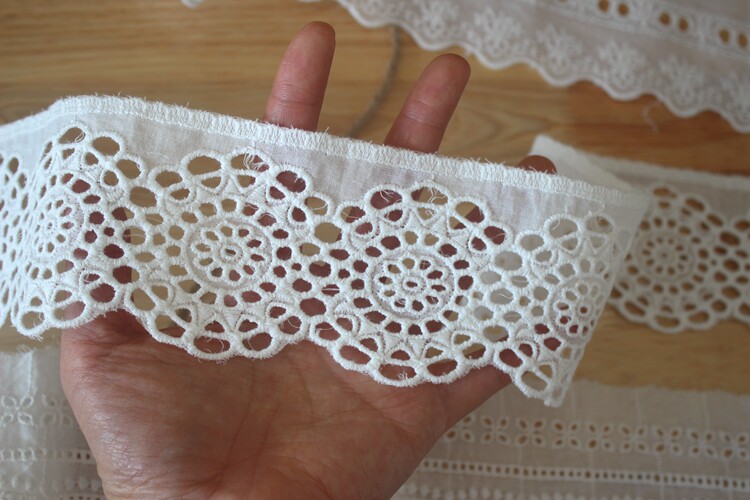 2 Yards für Hochzeitskleid, bestickter Spitzenstoff, DIY-Kleiderdekorationen, Spitzenbesatz, Zubehör, gebrochenes Weiß – Detail 6