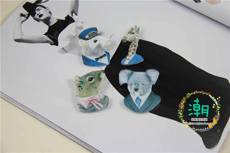 Broche en plexiglas - Ref 1181786 Image 10