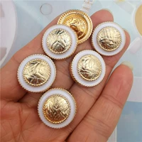 № 16 Золотые листья белого масла