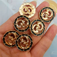 № 17 Черный масляный шлюз