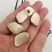 № 19 FOG Gold нерегулярные двойные вогнутые полоски