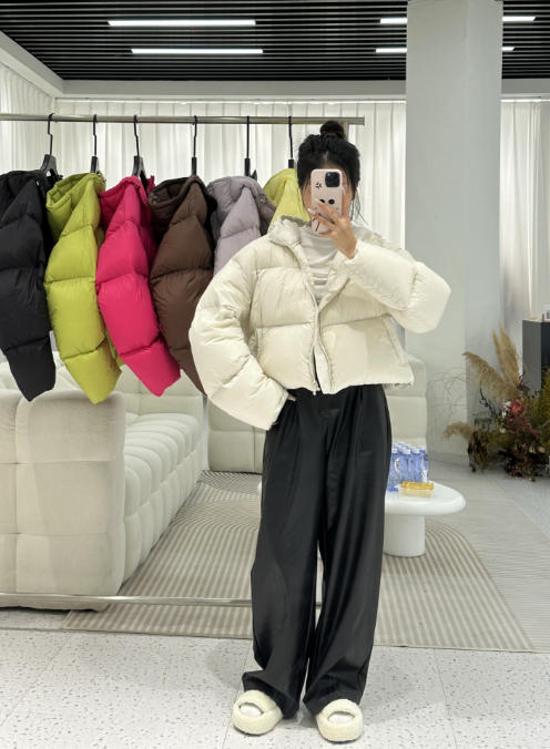 Zhejiang Spot 12 19 A Jasmine () 417 Ken Bean Wind Short Down Jacket Clothing J50-Taobao