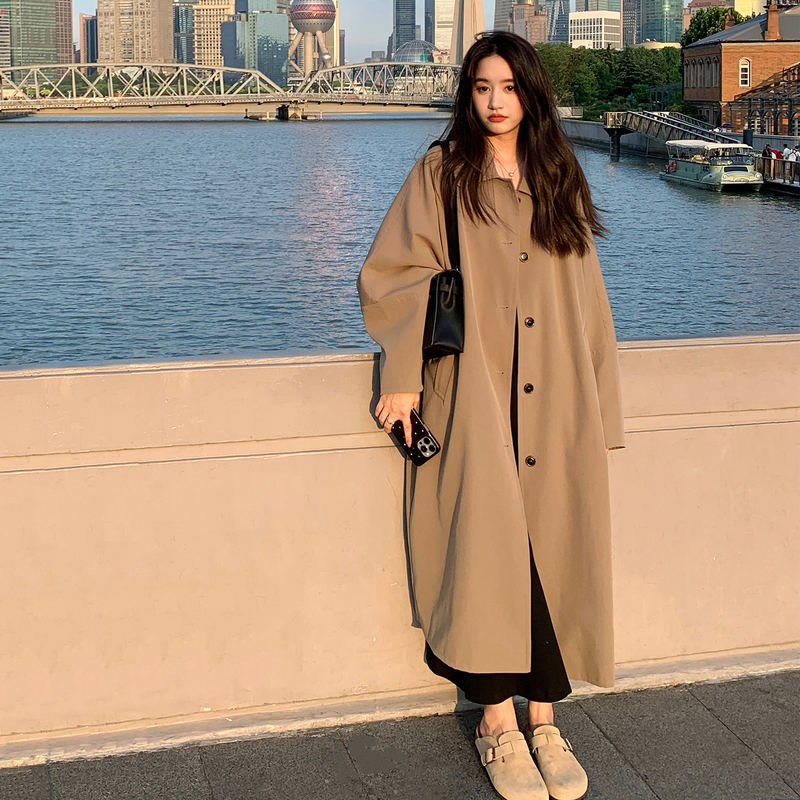 Unique and Beautiful Khaki Plus-Size Trench Coat for Women, Spring and Autumn Korean Style, Loose Fit for Plus-Size Women and Pregnant Women, Slimming Long Casual Jacket