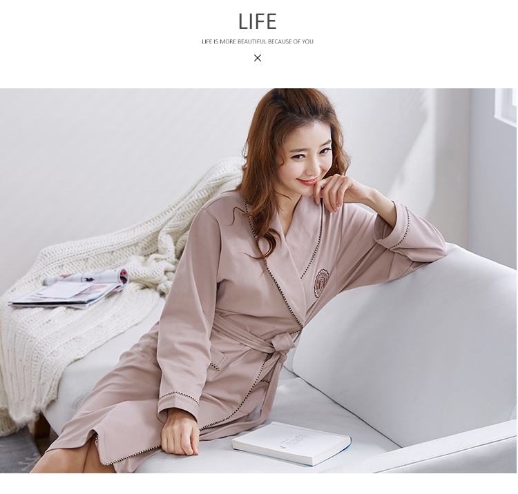 Áo ngủ đôi tối màu mùa xuân và mùa thu nam và nữ áo choàng cotton dài tay áo cotton mỏng cộng với đồ ngủ dài pijama đôi