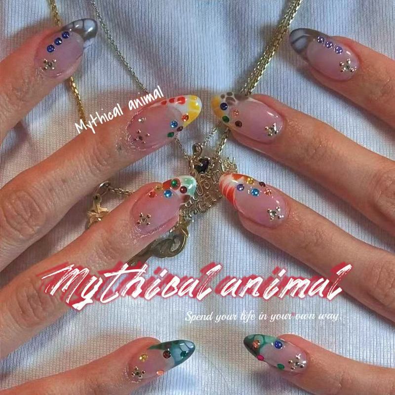 Colorful Jurassic! European and American Colorful Rhinestone Wearable Nails, Summer Nail Art, Classic Crocodile Pattern, Purely Hand-Painted Wearable Nails