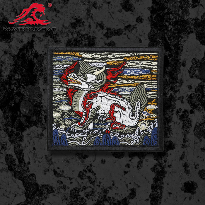 Tide Junwu Ruyi Cloud Pattern Four Seasons Flower Shoushan Fuhai Xiezhi Patch Embroidery Chapter Velcro