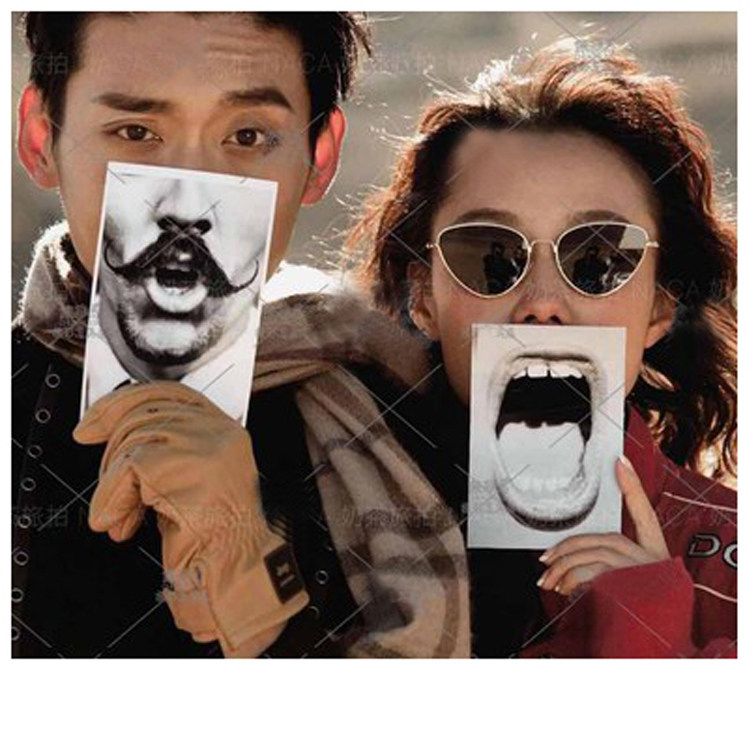 Photography Photography Props Nets Red Mori Ensemble Background Cloth New Pint Black & White Mouth Close-up Hands Holding Hands For A Hand Lift