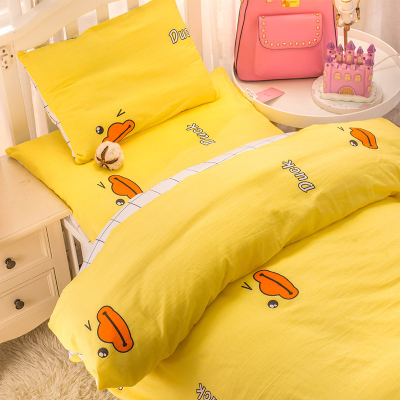 Kindergarten quilt three-piece set cotton six-piece set nap futon into the park bedding products baby children's bed supplies winter