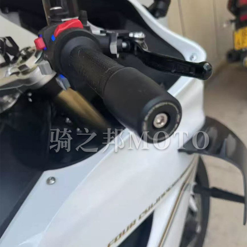 Ручной тормоз 适用宝马s1000r s1000rr s1000xr改装ep加重加长手把堵头平衡端子 2088