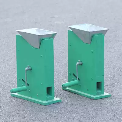 Solid wooden lotus seed shelling machine Lotus seed shelling machine Lotus seed shell cutting machine shell breaking machine shell shelling machine factory price