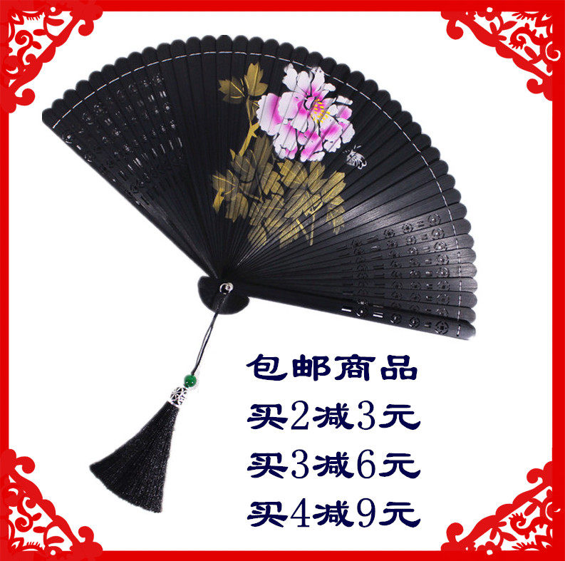 Chinese style full bamboo folding fan Hollow painted carving handmade women's folding fan Daily retro fan Ancient craft fan