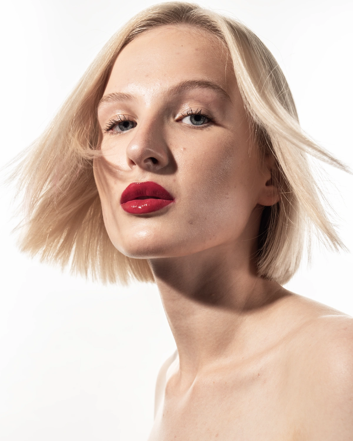 Photoshop FSX频率分离专业插件 v1.0 智能修图工具 重新定义现代人像商业精修流程 WIN/MacOS 版