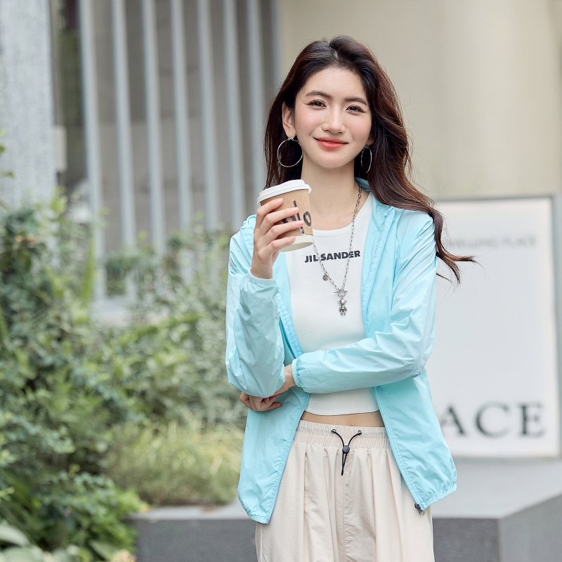 Lightweight Windbreaker for Women 2026 Spring, Autumn and Summer Thin Sports Casual Single-Layer Windproof Jacket Outdoor Hooded Windbreaker