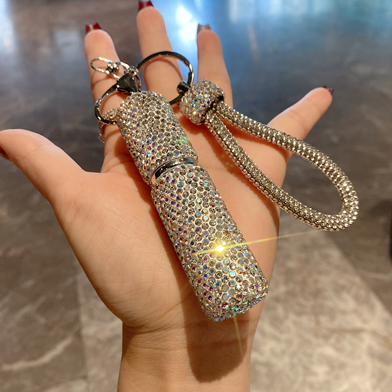 2025 New Diamond-Encrusted Spray Perfume Bottle, Exquisite and Compact Car Key Chain Ring Pendant Keychain Ornament