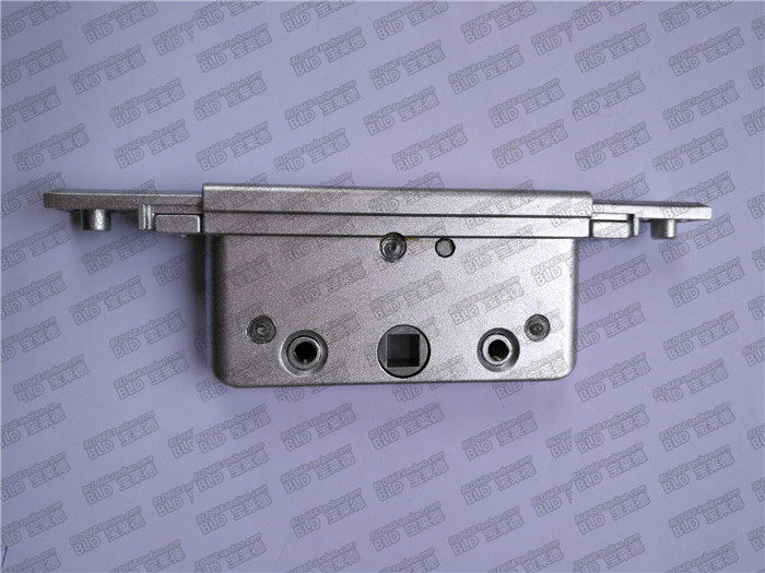 Door and window lock core window driver Euro-standard aluminium alloy linkage lever connecting lock case multi-point lock bidirectional transmission case