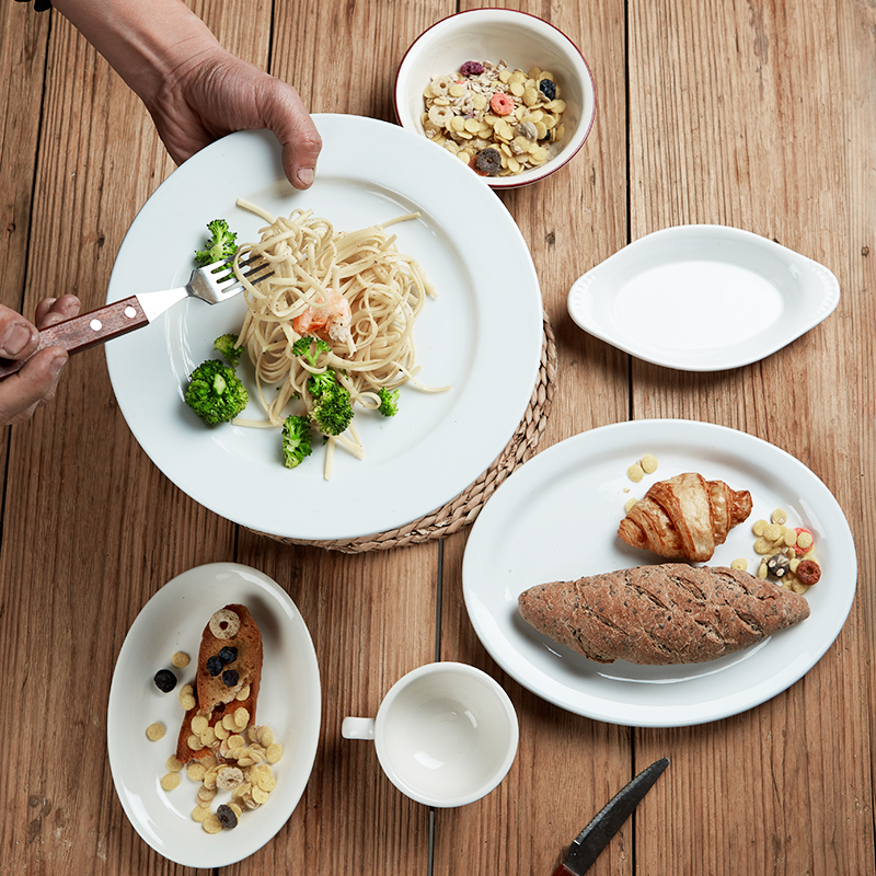 American Tuxton High-Temperature Resistant Steak Plate, Fish Plate, Creative Oval Ceramic Plate for Western Restaurants, Hotel Pure White Porcelain Tableware American Tuxton High-Temperature Resistant Steak Plate, Fish Plate, Creative Oval Ceramic Plate for Western Restaurants, Hotel Pure White Porcelain Tableware