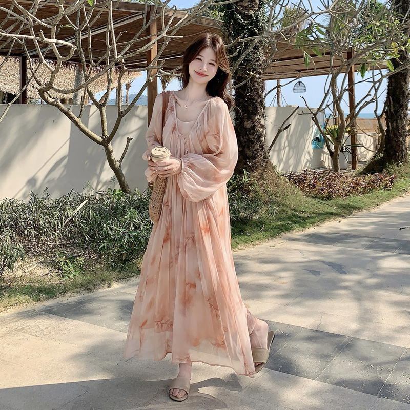 Romantic Resort Style Pink Long-Sleeved Dress for Women, Spring 2026 New Style, Unique, Beautiful, Fashionable, Elegant and Elegant Long Dress