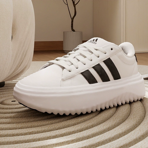 Adidas, спортивная комфортная белая обувь для отдыха