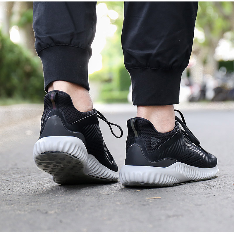 adidas by4264