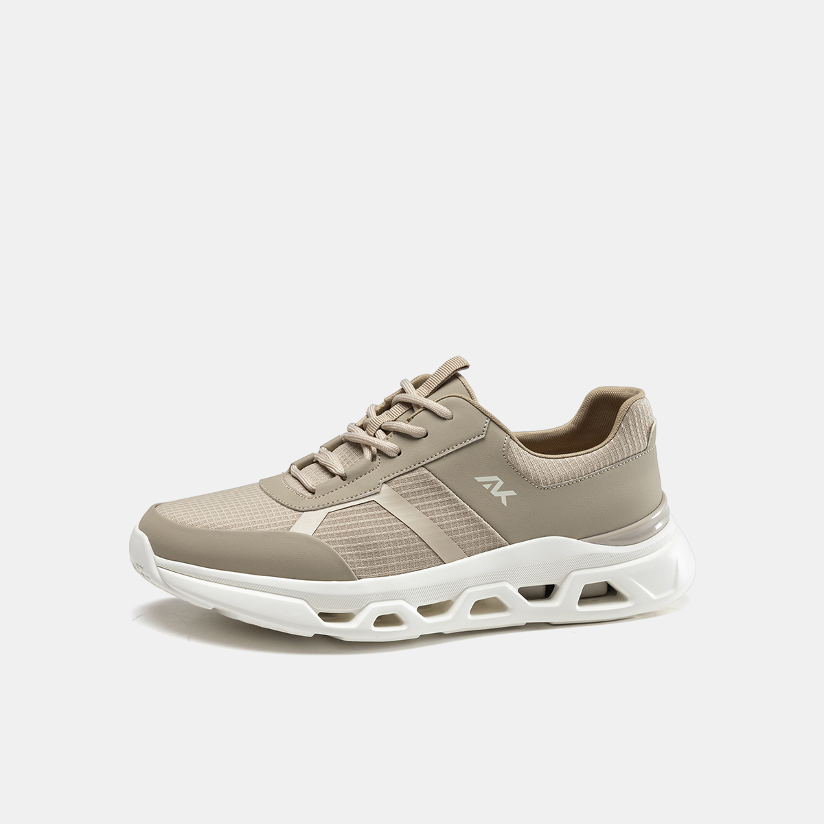 奥康国际王进权：打工人逆袭的教科书般案例，搞钱必看！