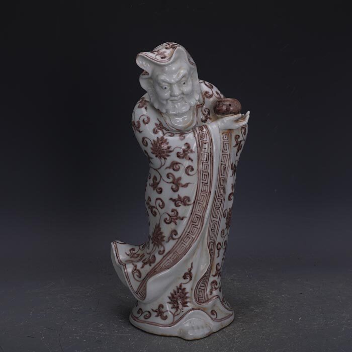 Grand Ming Xuande Glaze Red Hand Sculpture Porcelain Damo Buddha Statue Imitation Unearthed Old Goods Ancient Porcelain Ware Ancient Play Antique Collection