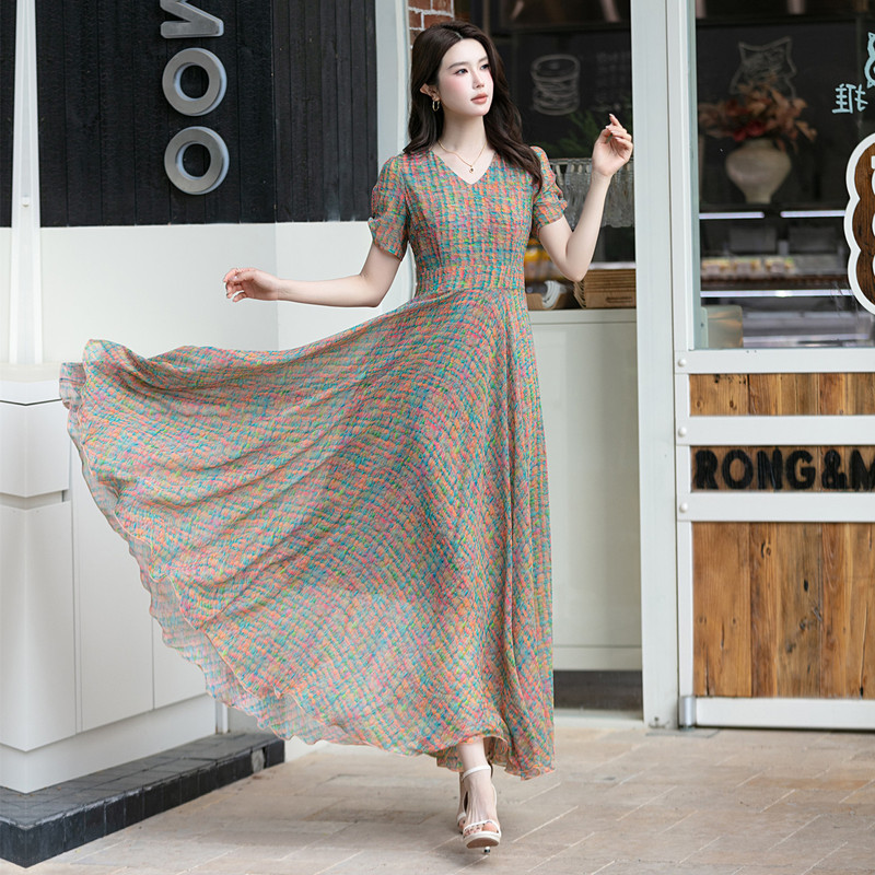 Floral French-Style Sheer Dress for Women, Long Style, 2026 Summer New Model, Waist-Cinching, Slimming, Very Beautiful, Large Hem Long Skirt