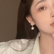 Temperament light luxury pearl zircon flower earrings female niche design high-end earrings niche net red simple earrings