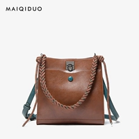 Иностранная коричневая