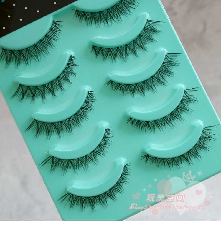 Nhật Bản handmade lông mi giả ngắn tự nhiên mô phỏng chéo mắt đuôi dài lông mi nữ năm cặp đóng hộp - Lông mi giả gel kích mí the face shop