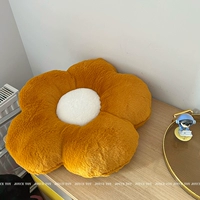 Коричневато -желтый