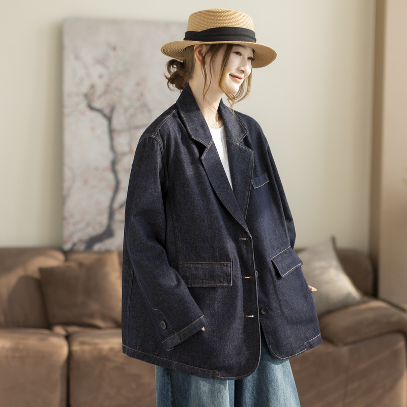 2026 Spring Retro Style Denim Suit Lapel Jacket for Women, Loose Casual Design, Stylish Short Coat