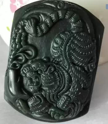 Hetian jade belt buckle Jadeite tiger waist tiger waist buckle Waist belt