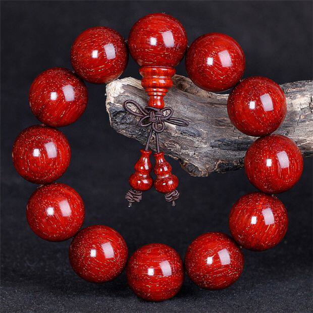Authentic full of Venus Indian lobular red sandalwood text play hand string Buddha beads rosary 20mm thousand-year-old chicken blood red material