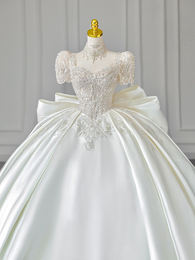 Princess stands for short -sleeved wedding dresses 2024 new bride girl Princess stands for short -sleeved wedding dresses 2024 new bride girl