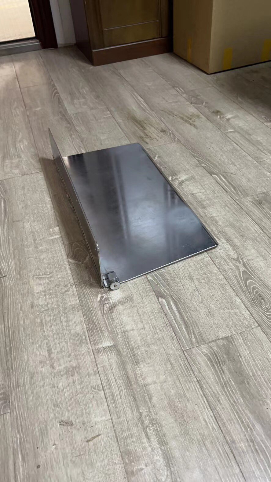 不锈钢担架挡板简易担架仓自动上车担架挡板救护车上车挡板导板