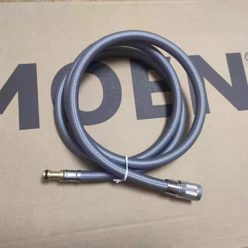 Moen Kitchen Pull-Out Faucet 7727 Pull-Out Hose Vanke Luxury Home Faucet Repair Parts Outlet Pipe Moen Kitchen Pull-Out Faucet 7727 Pull-Out Hose Vanke Luxury Home Faucet Repair Parts Outlet Pipe