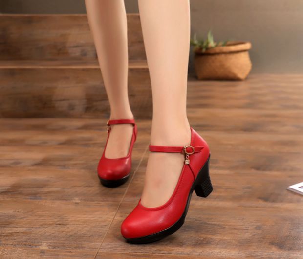 Da thủy thủ nhảy múa vòng đầu giày đơn khiêu vũ khiêu vũ cao gót hiện đại giày khiêu vũ nữ vuông nhảy giày đỏ - Khiêu vũ / Thể dục nhịp điệu / Thể dục dụng cụ trang phục cổ vũ