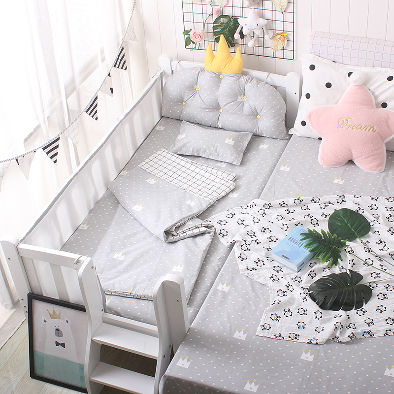 Children's beds are spliced beds with cotton removable baby cot kits splicing beds