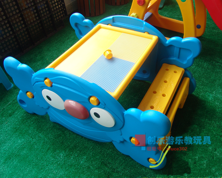 Kindergarten cartoon table and chair in one table for children's family with baby dining table and chair toy table and chair to dismantle crab table