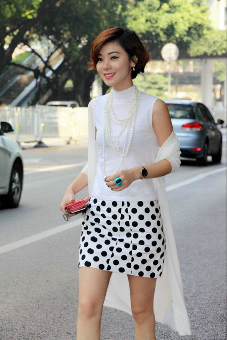 Áo thun nữ cổ trụ nửa cao không tay chất liệu lụa đá dệt kim mặc trong — Xanh bơ chi tiết 8
