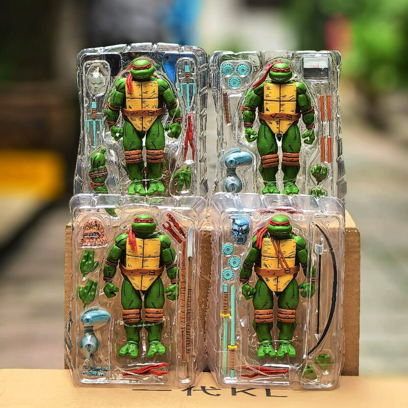 Anime Merchandise Teenage Mutant Ninja Turtles Return to New York Model Movable Action Figure with Multiple Accessories Desktop Decoration Gift