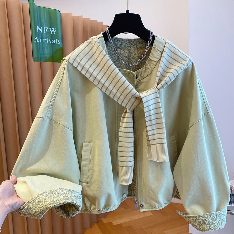 Unique and Stylish Shawl Denim Jacket for Women 2026 New Loose Retro Jacquard Lining Round Neck Jacket Top