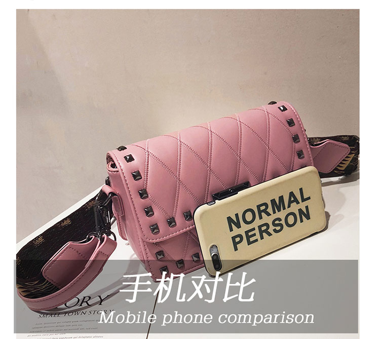 Túi khí nữ 2019 mới Hàn Quốc kết cấu túi đinh tán nhỏ hương thơm giản dị hoang dã Vai Messenger - Túi xách nữ túi xách nữ hàng hiệu