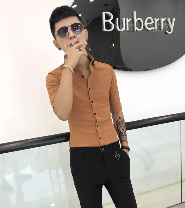 Striped Shirt Boys middle sleeves 2022 Summer yuppies handsome and handsome young hairstylist Leisure short sleeves Inch Tide