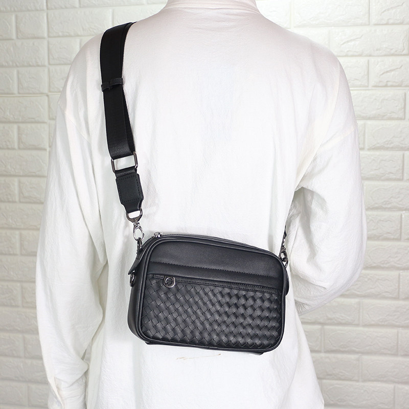 Tide Single Shoulder Bag Male Han Edition Fashion Slipper Bag Weaver Mini Sackbag Men and Women Leisure Soft Leather Bag